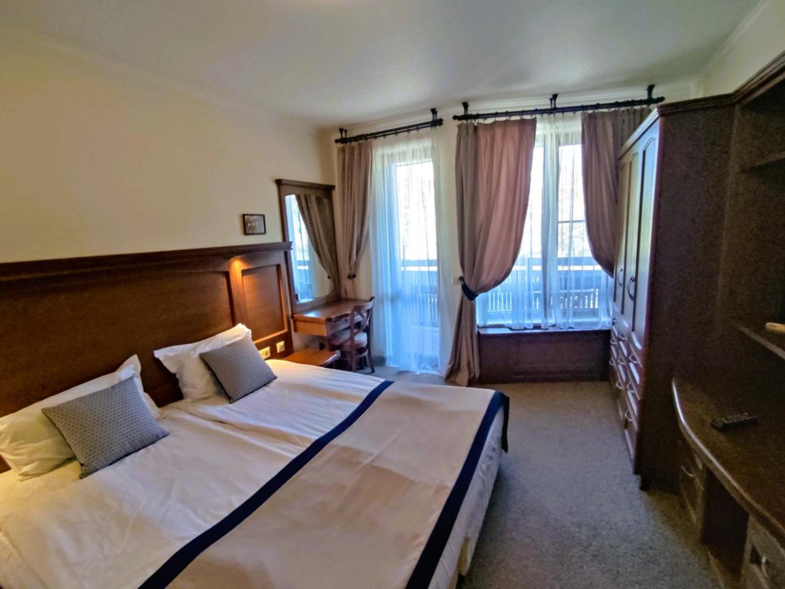 7 Pools Spa Boutique Hotel บันสโก ภายนอก รูปภาพ